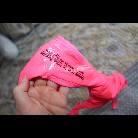 Bikini Bottom - Picture 2 of 2